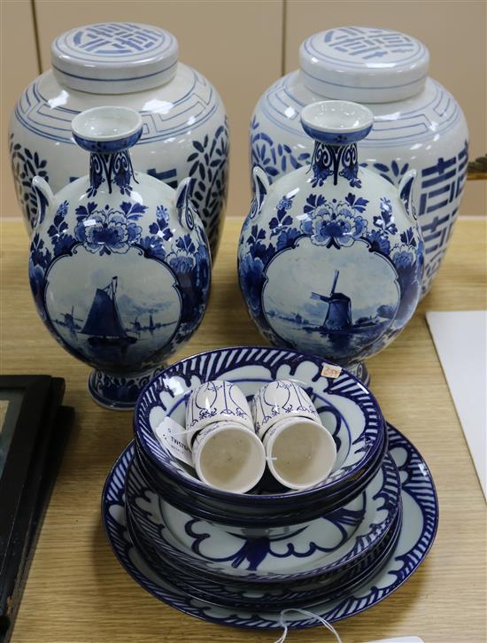 A collection of blue and white ceramics, tallest 25cm